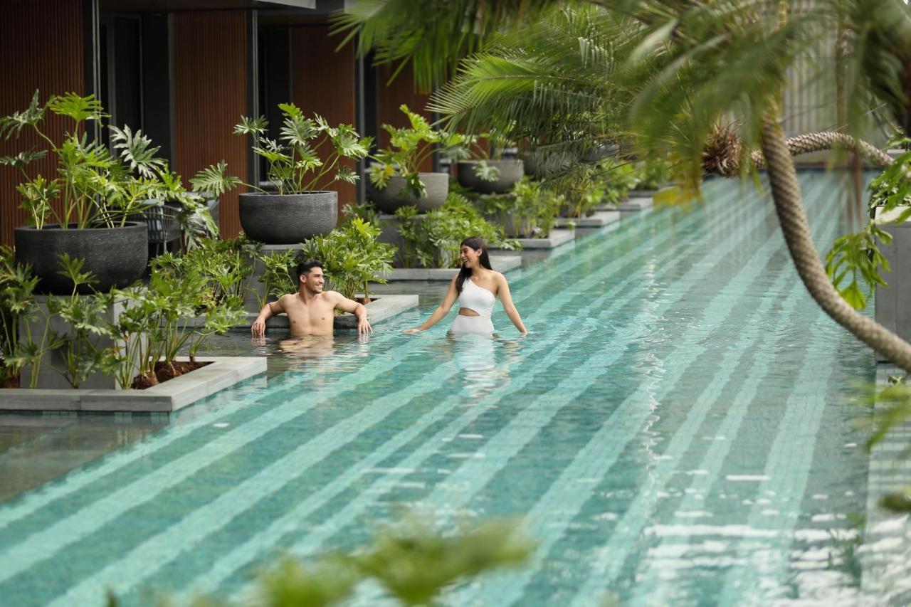 Padma Hotel Semarang Esterno foto